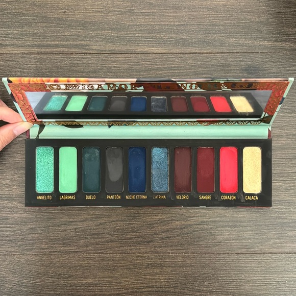 Melt Cosmetics Amor Eterno Vida and Muerte Eyeshadow Palette - Picture 7 of 7